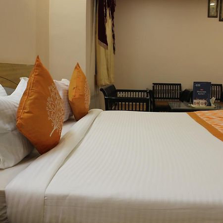 Hotel Kuber Palace Ranchi Buitenkant foto
