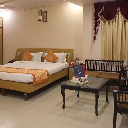 Hotel Kuber Palace Ranchi Buitenkant foto